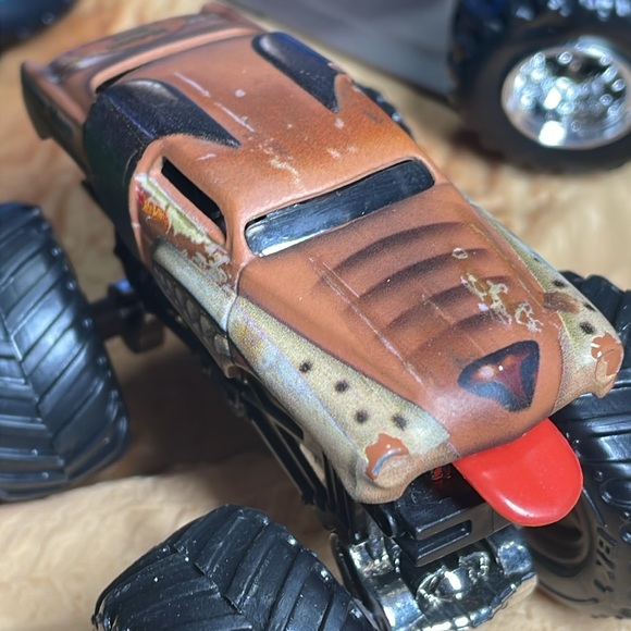 Junkyard Dog - Picture 2 of 3